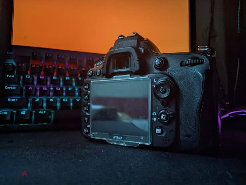 نيكون D610 6