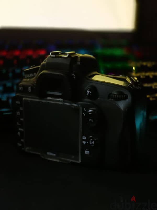 نيكون D610 10