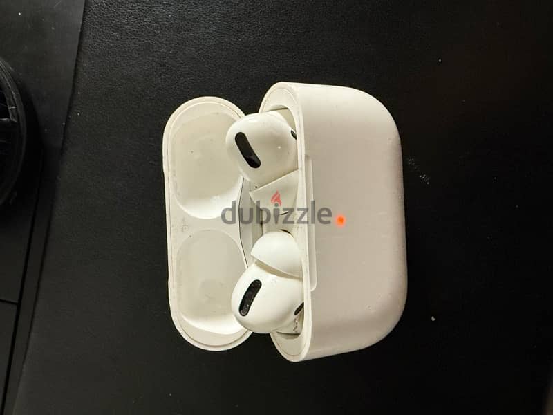 apple airpods pro 1 2