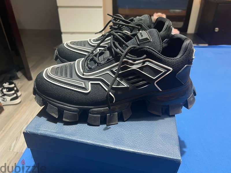 mirror black shoes 1