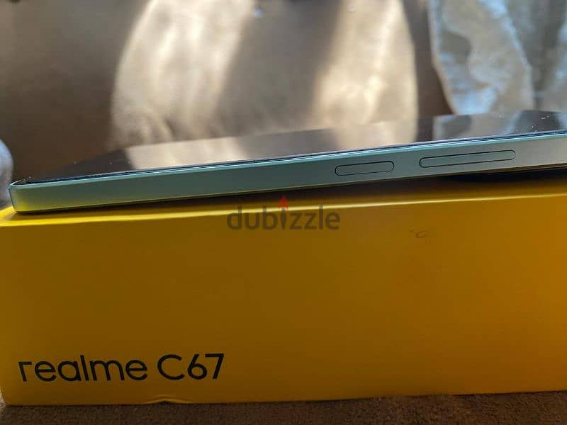 realme C67 4