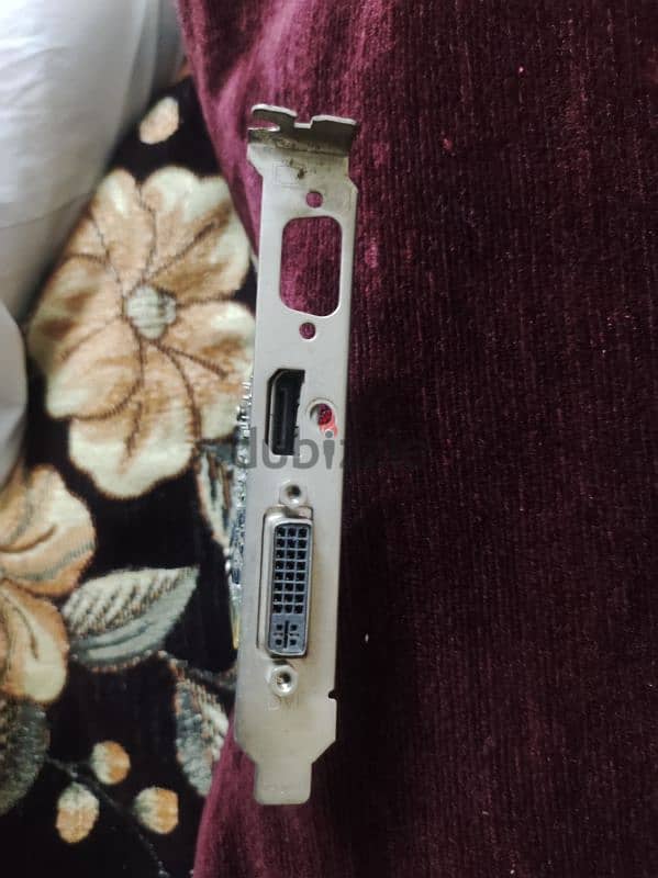 كارت شاشة  2جيجا AMD 2
