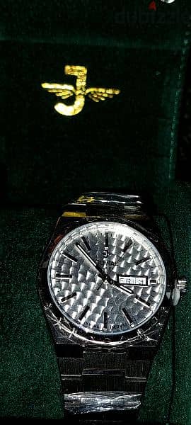new jovial men watch 5