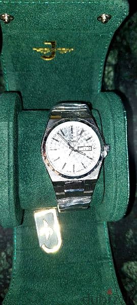 new jovial men watch 6