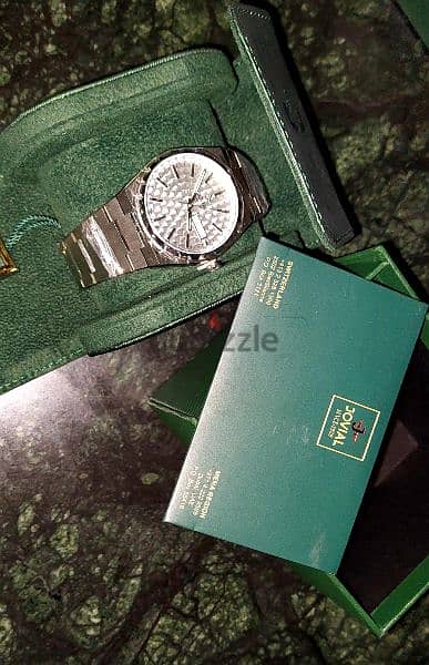 new jovial men watch 7
