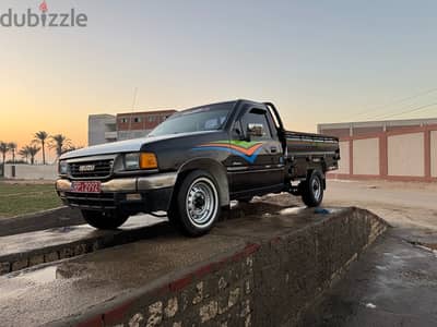 ايسوزو دى ماكس 1997