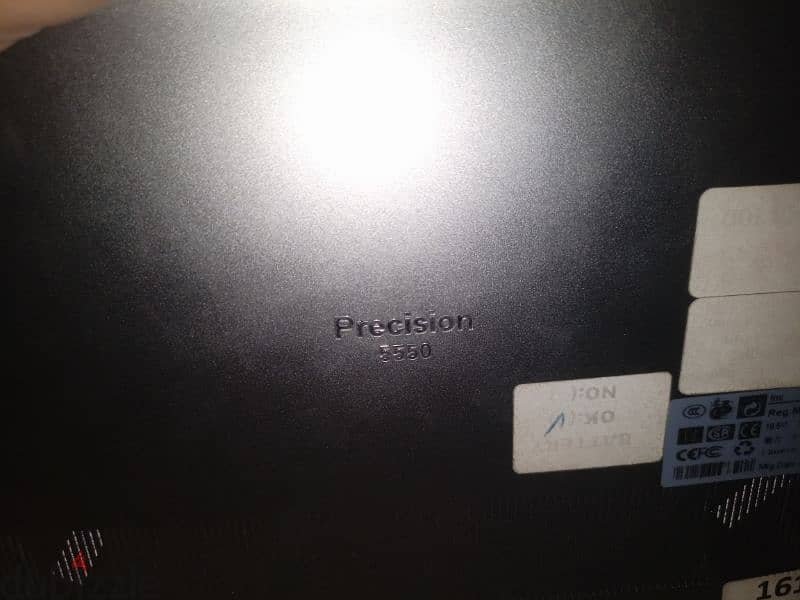 Dell precision 5550 10