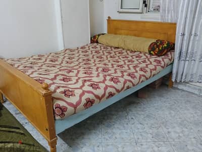 سرير ١٣٠ بالمرتبه