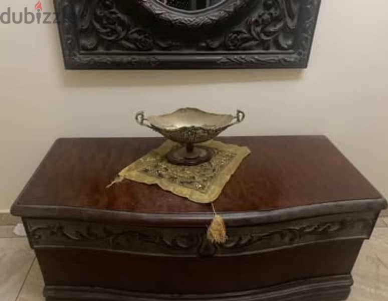 console and mirror 3