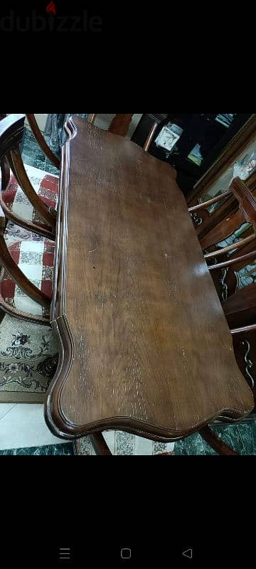 Dining room in good condition 7