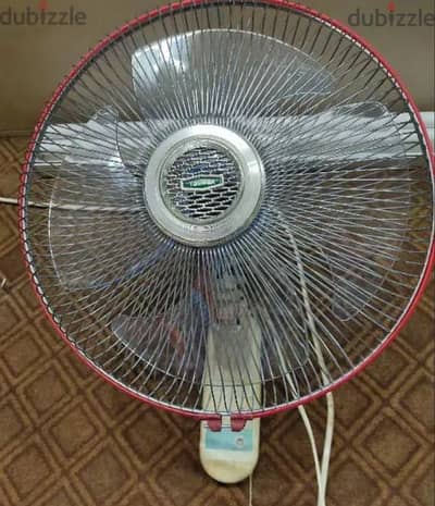مروحة توشيبا العربي الاصلى حائط بحاله ممتازه
