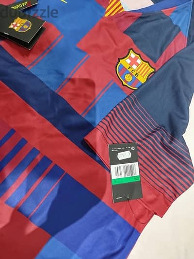 عدد 2 تيشيرت برشلونة اوريجنال