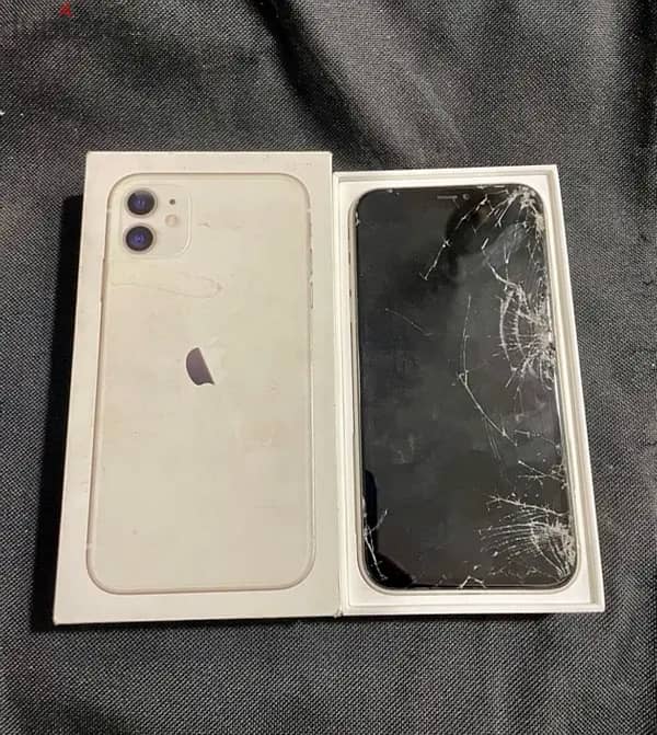 آيفون 11 2