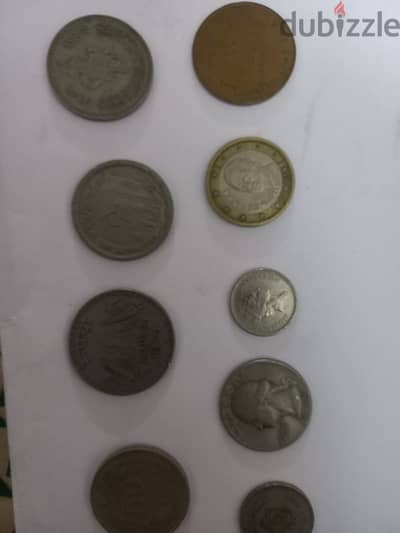 عملات مصريه إمارتية كويتية بحرين وأجنبية قديمة