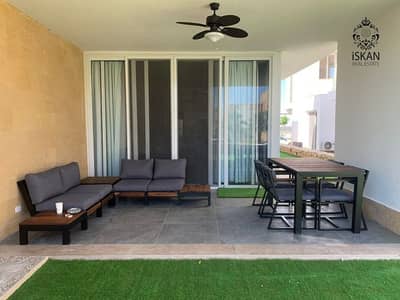 Chalet for rent with 100% sea view at a very special price.
