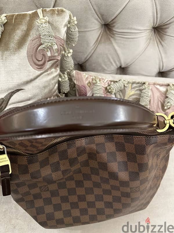 Louis Vuitton 2