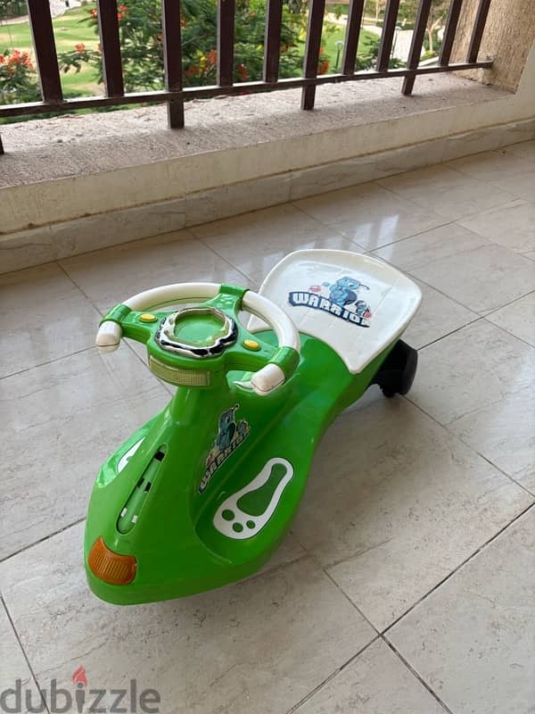 سياره اطفال 1