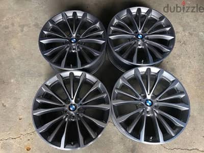 Original G30 530 19” rims 5/112