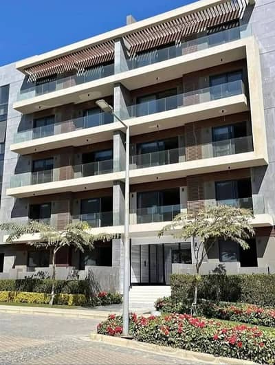 Apartment 164m for sale ground floor immediate receipt in La Vista Fifth Settlement installment over 4 years with a cash discount of 20% lavista el patio oro