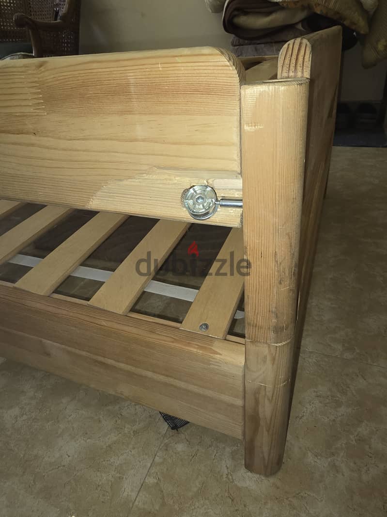 IKEA 2 in 1 single beds 2