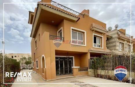 تاون هاوس بالمطبخ للإيجار في نيو أكتوبر