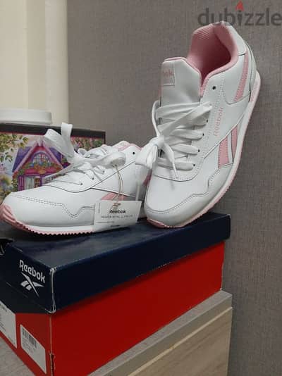 Reebok 38