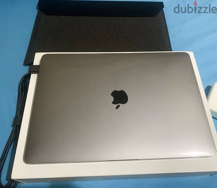 macbook pro 2020 2