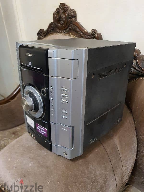 SONY Hi-Fi unit MHC-RG121 2