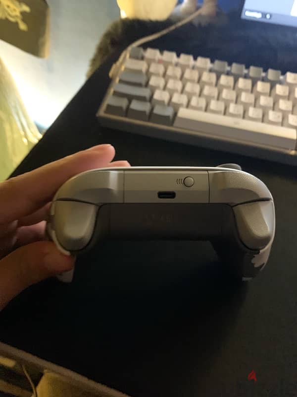 xbox controller camo edition  +xbox new battery 2