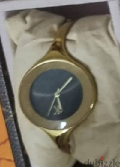 للبيع ساعات ماركات استعمال بسيط