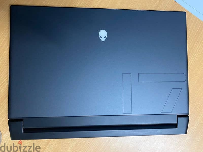 ALIENWARE M17 R5 Gaming Laptop AMD Ryzen 9 6900HX - Laptop computers ...