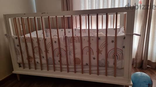 baby cot