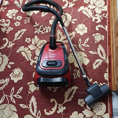 توشيبا 1800 W بحالة جيدة زهراء المعادي