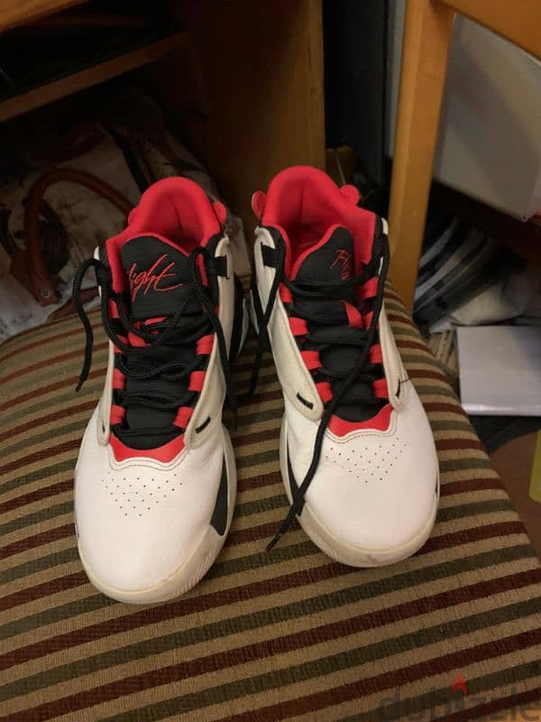 Jordan Max Aura 4 1