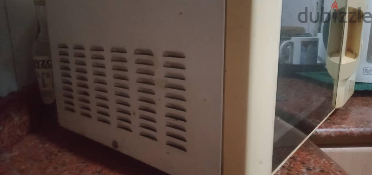 ميكروويف  JAC 8