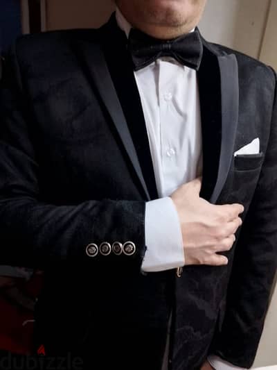 3 بدلة عريس