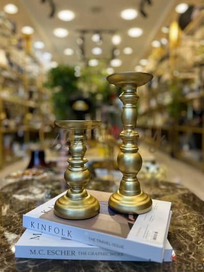 Gold elegant candle holder شمعدان ذهبي أنيق