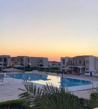 شالية بقرية بالم بيتش  ك ٦٨ الساحل الشمالي Palm Beach