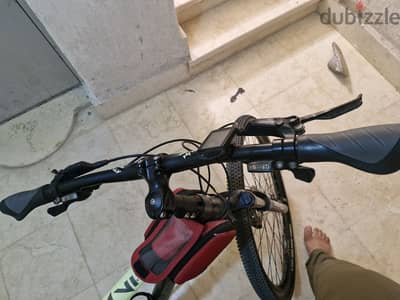 اتوم جرافيتي جبلي مقاس ٢٩ الغنيه عن التعريف