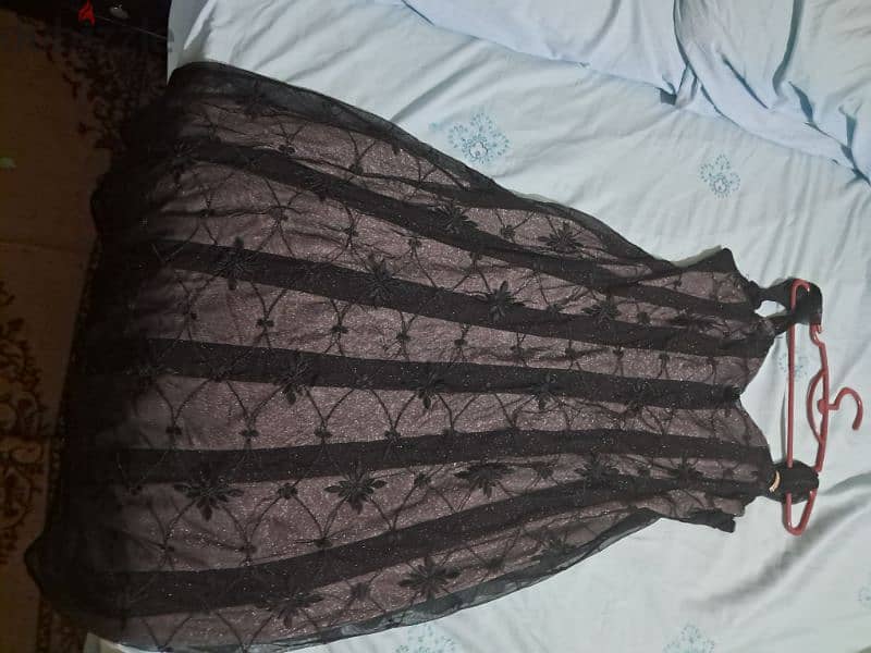 فستان سواريه 1
