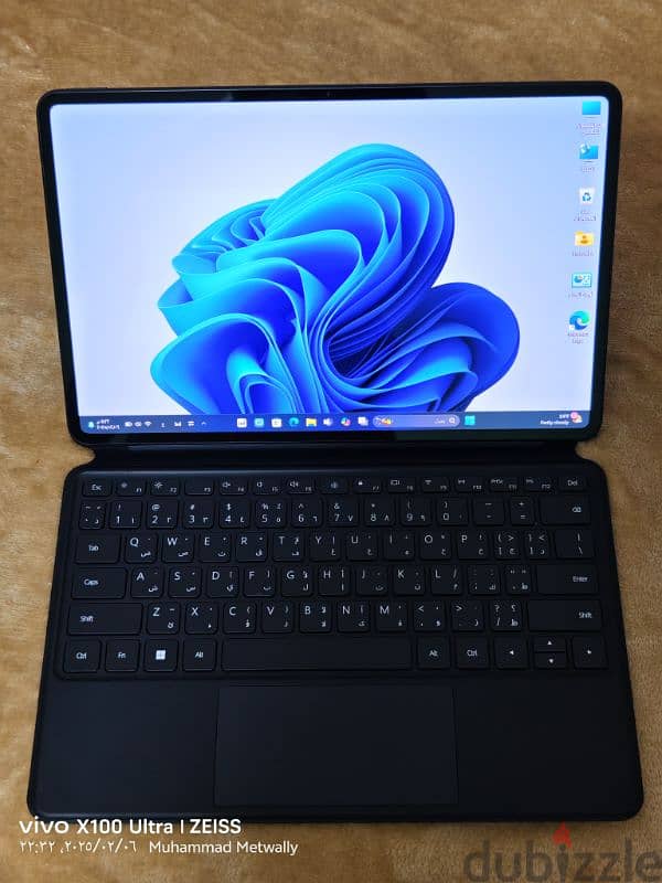 Huawei laptop mate book e 1