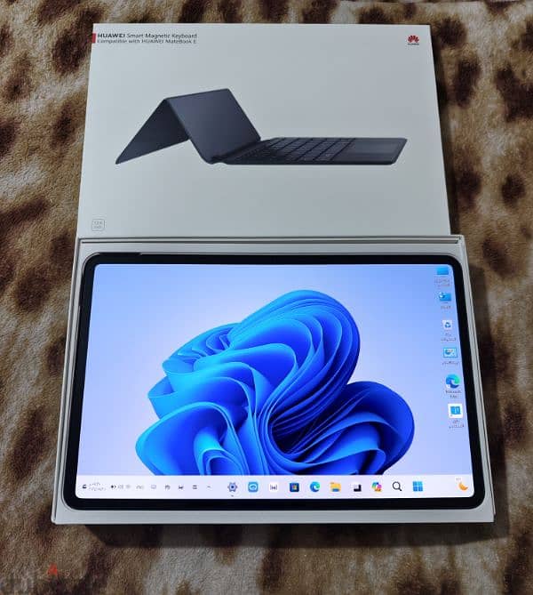 Huawei laptop mate book e 6
