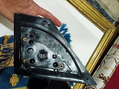 اكصدام امامى ومرايه كهرباء بالاشارات يمين اكسنت RB