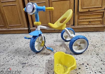 عجله اطفال بتعمل موسيقى ونور