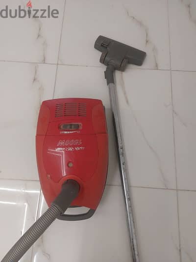 مكنسة اوليمبك 1500 W