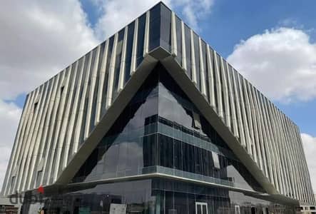 مكتب 132م متشطب  للايجار في سوديك EDNC - القاهرة الجديدة - بالقرب من الجامعة الامريكية - التجمع الخامس