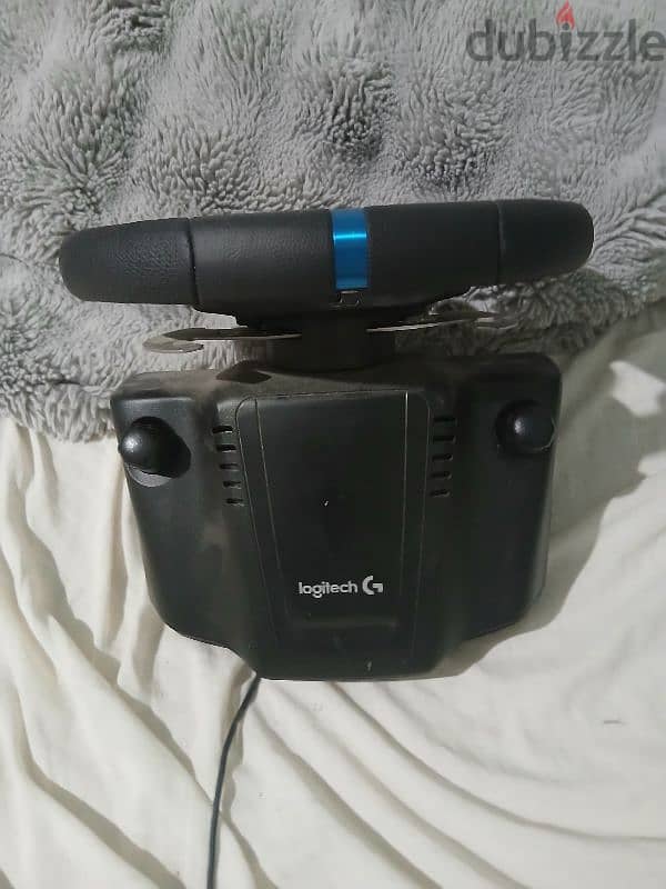 logitech g29 driving wheel 1