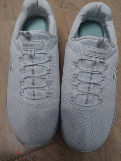 Sketchers Summit memory foam original machine washable women size 37.5
