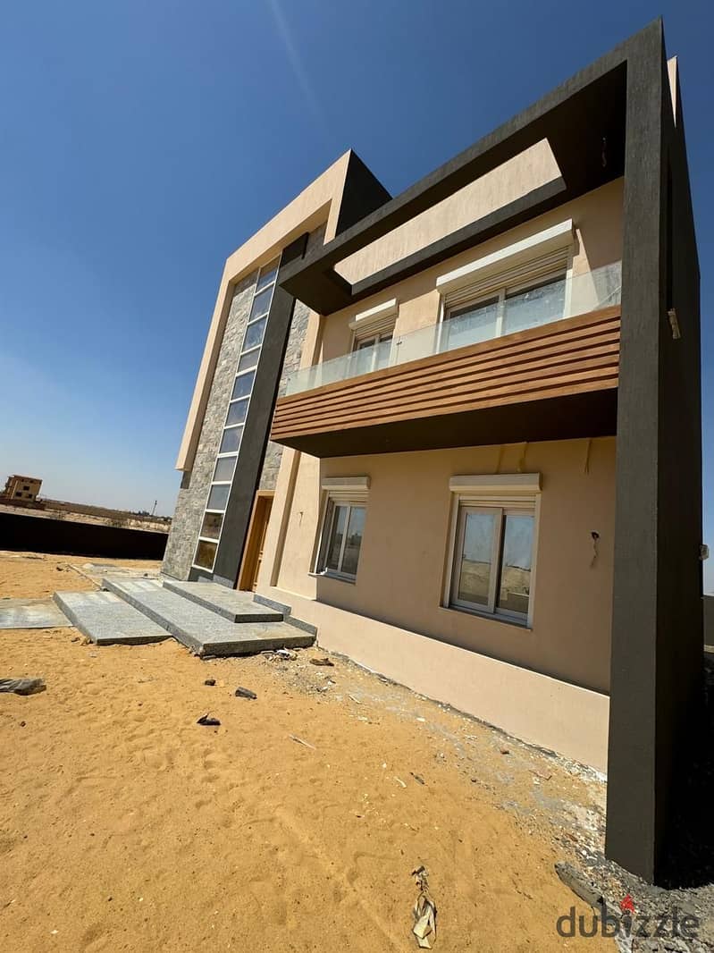 4 Bedrooms 240 sq.M Twinhouse for sale 12,900,000 EGP in Zayard Compound, Sheikh Zayed