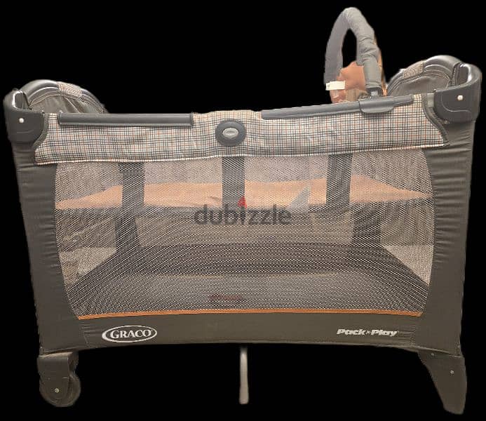 Graco Pack'Play bed 1